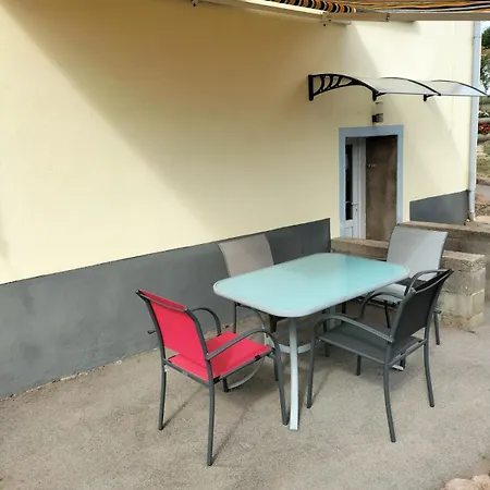 Διαμέρισμα Des Secs Pres *